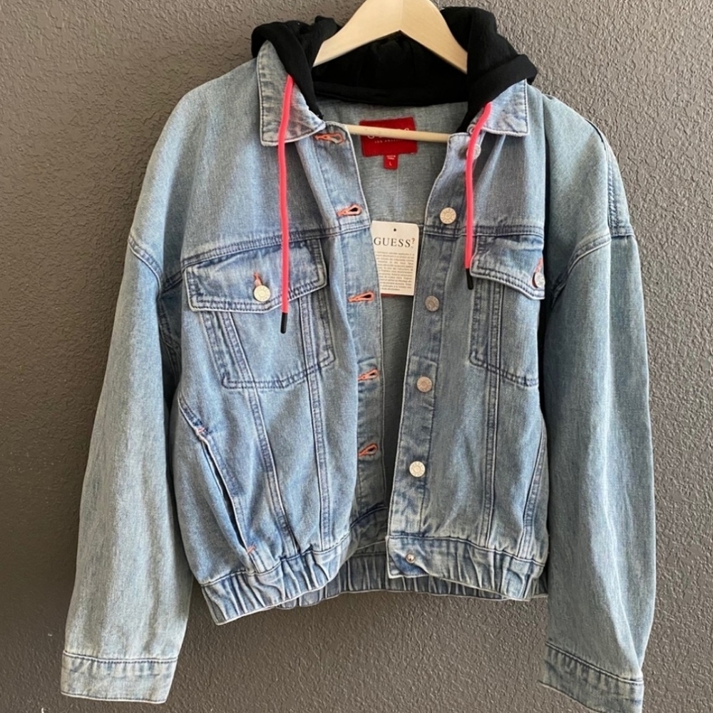 Guess denim jacket - Picture 2 of 5